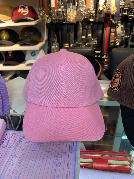 GORRA ROSADA SENCILLA