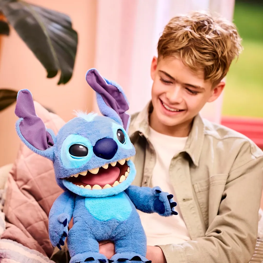 WOW! Stuff: Real FX - Peluche De Disney Stitch Marioneta