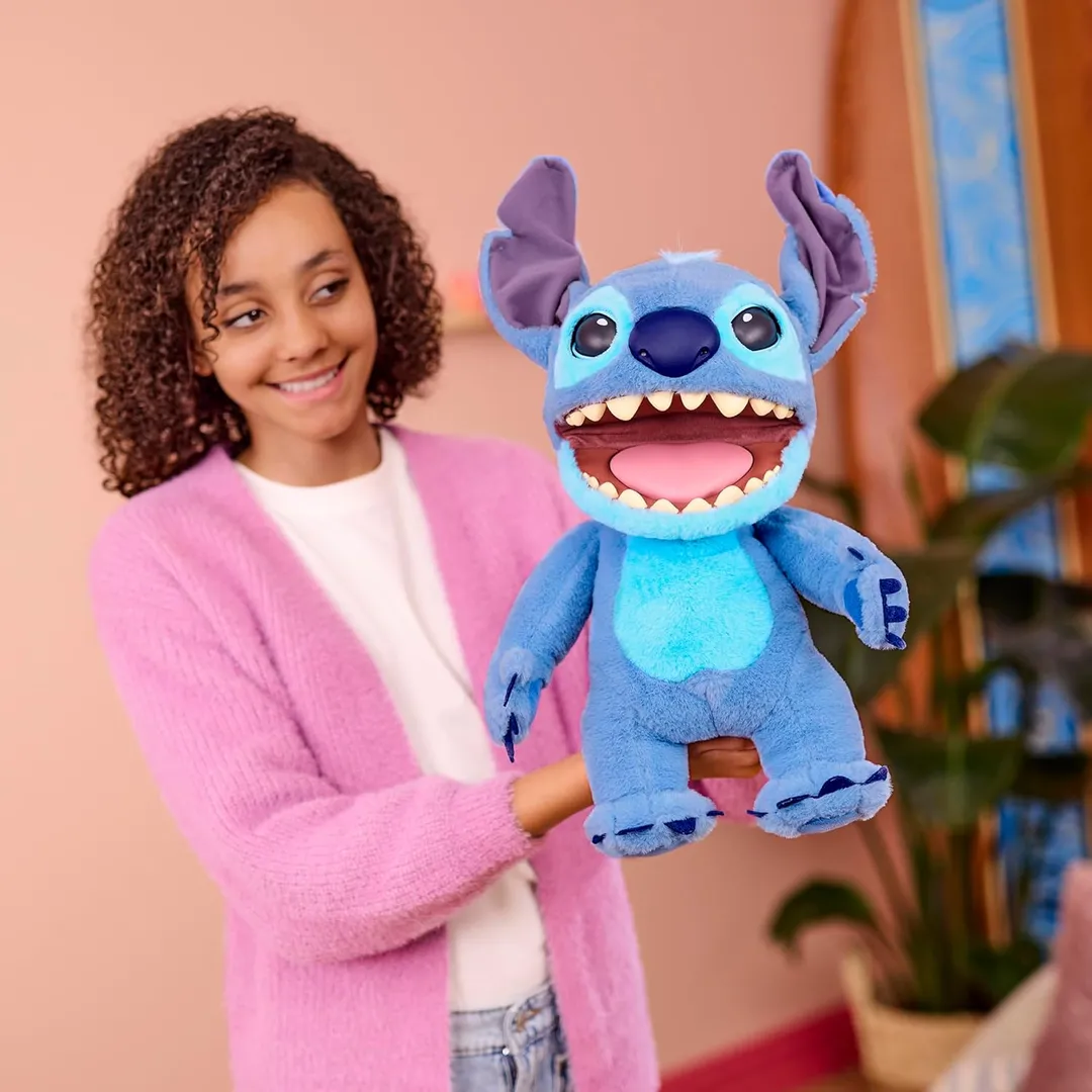 WOW! Stuff: Real FX - Peluche De Disney Stitch Marioneta