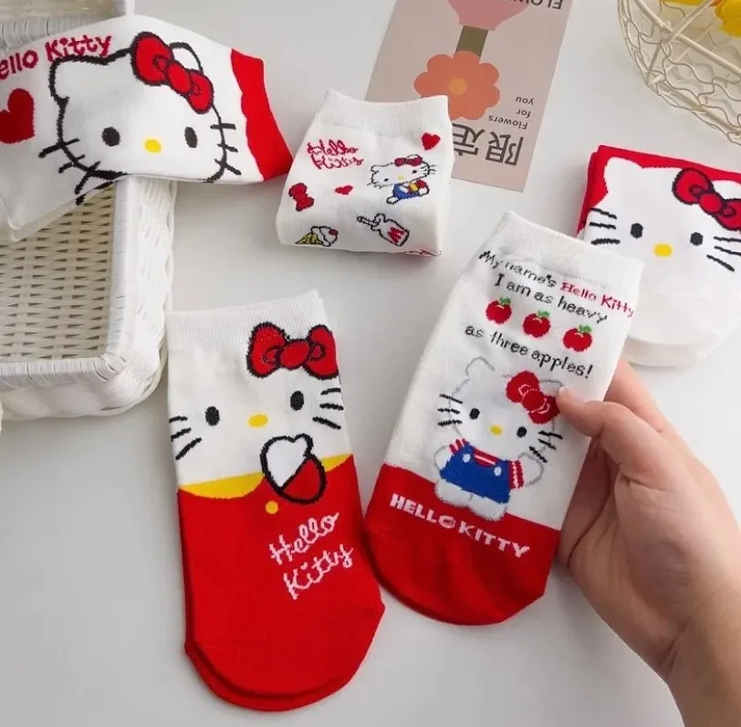 Medias Hello Kitty Rojas