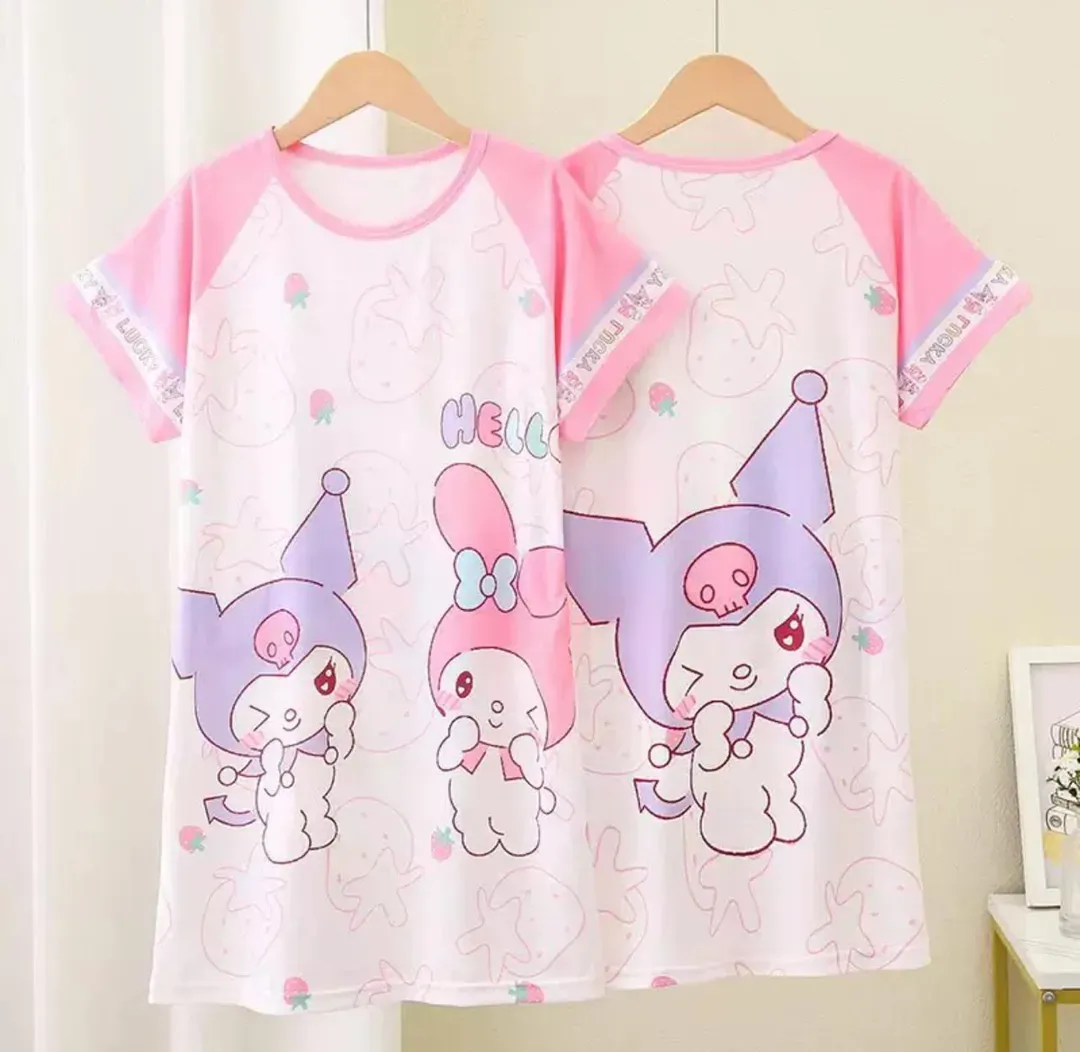 T. 8 - Camisa Larga De Kuromi Y My Melody - Rosada