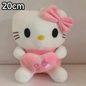 Peluche De Hello Kitty Con Corazon