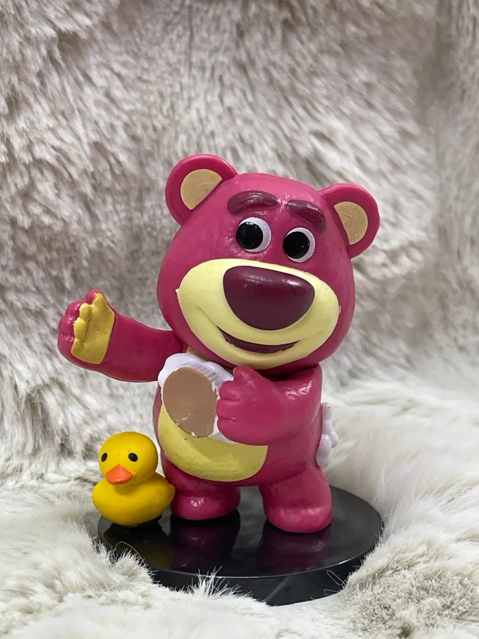 Figura De Lotso Con Patico