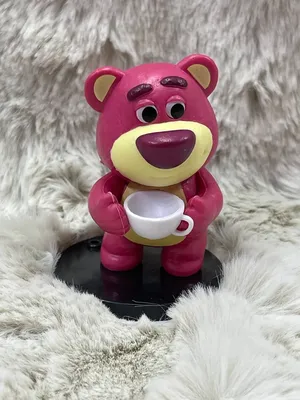 Figura De Lotso Con Taza