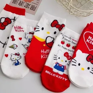 Medias Hello Kitty Rojas