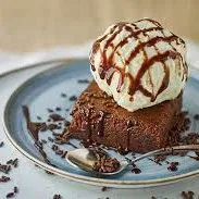 Brownie con Helado