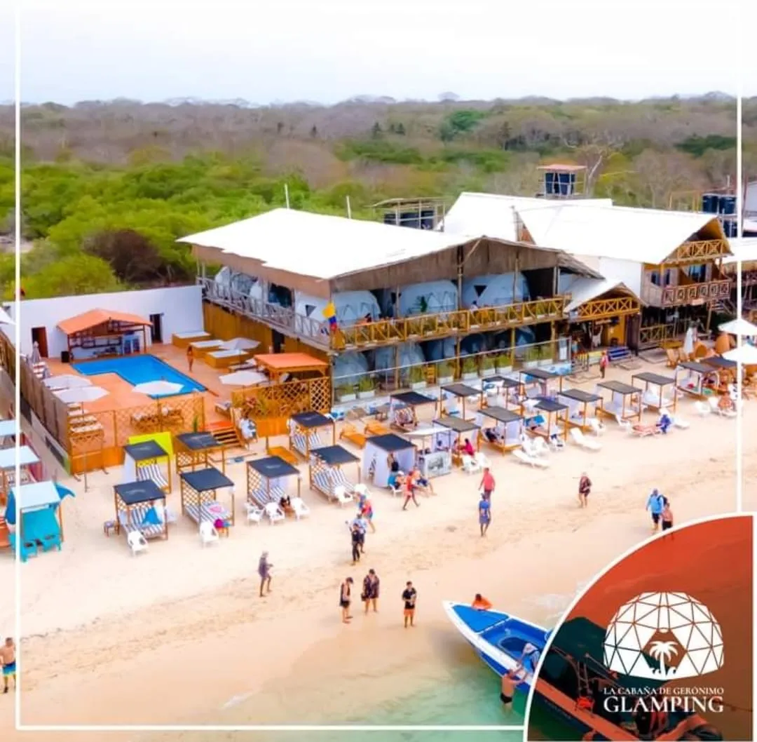 GERONIMO BEACH CLUB + SNORKEL