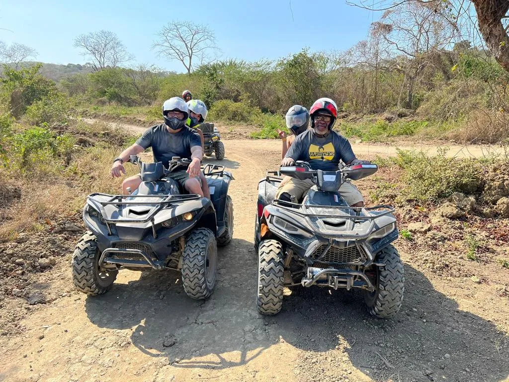 TOUR ATV´S TIERRA BOMBA POR PAREJA