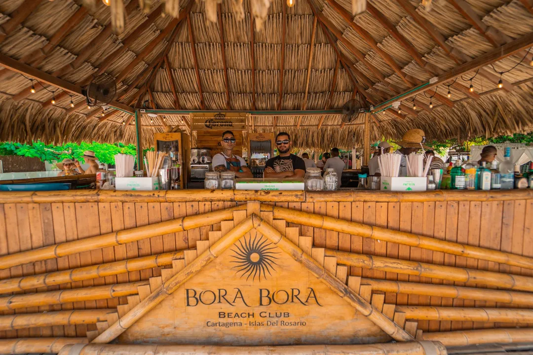 BORA BORA AREA CLUB