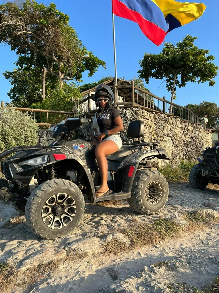 TOUR ATV´S TIERRA BOMBA POR PAREJA