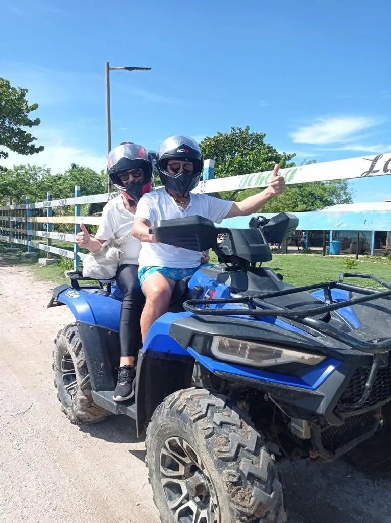 TOUR ATV´S TIERRA BOMBA POR PAREJA