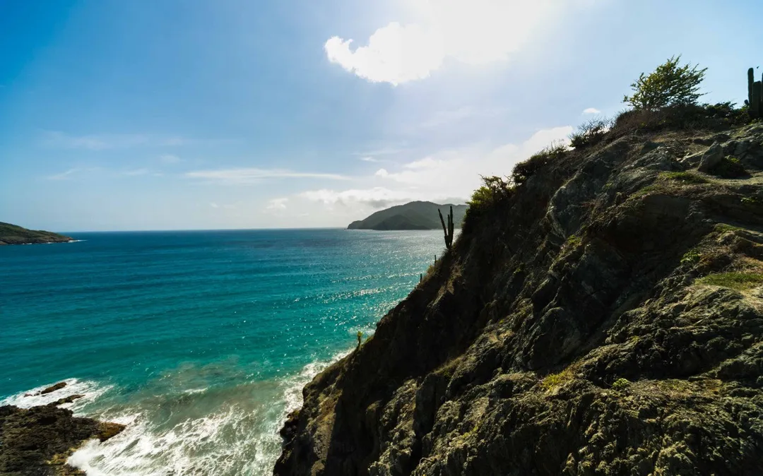 PARQUE TAYRONA PLAYA CRISTAL