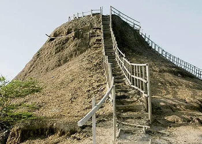 VOLCAN DEL TOTUMO