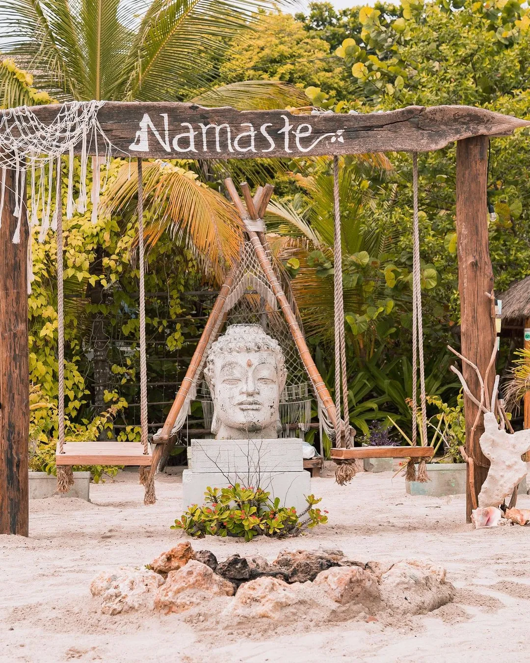 NAMASTE HOLISTICO