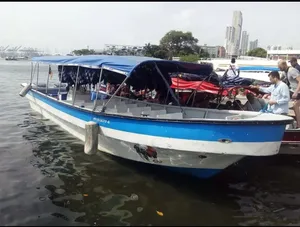 PLAYA BLANCA EN LANCHA