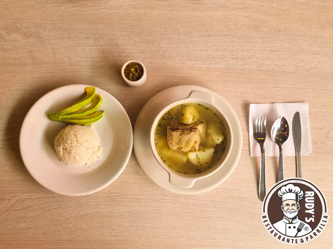 Caldo de Costilla (con Arroz)